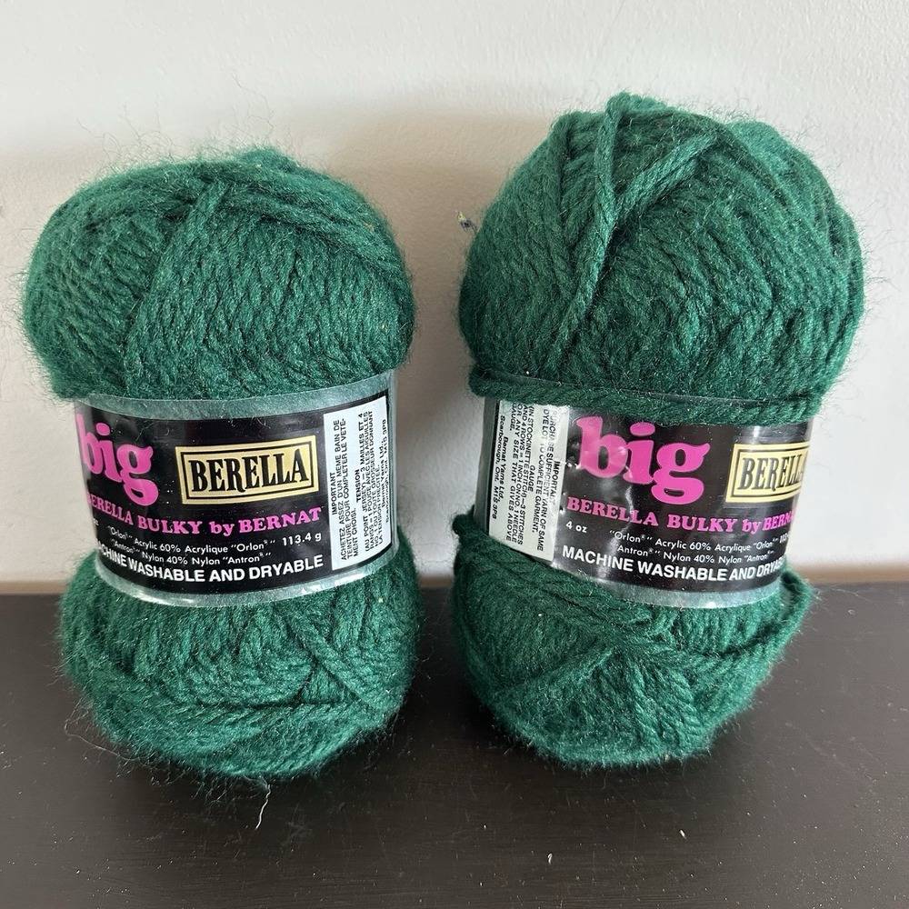 VTG Bernat Big Berella Yarn Bulky Chunky 4 Oz Acrylic Forest Green 2 Skeins